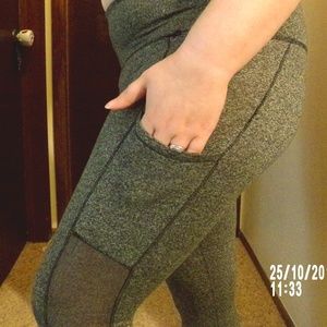 Running Leggings with Pockets